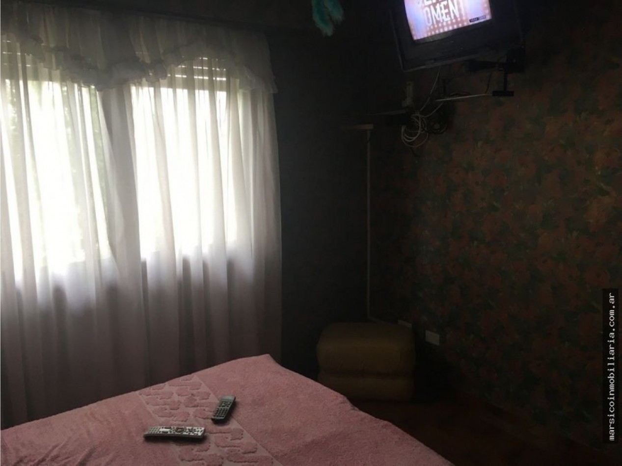 Chalet en planta alta + Local sobre Av.Fortunato de la Plaza