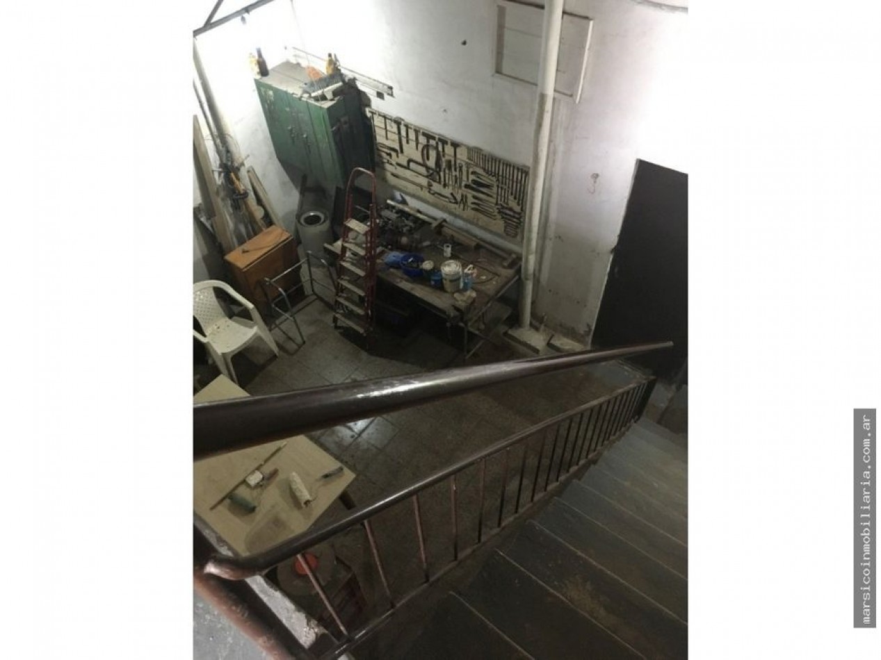 Chalet en planta alta + Local sobre Av.Fortunato de la Plaza