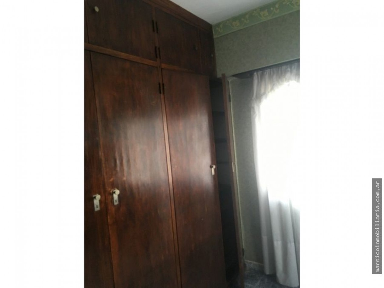 Chalet en planta alta + Local sobre Av.Fortunato de la Plaza