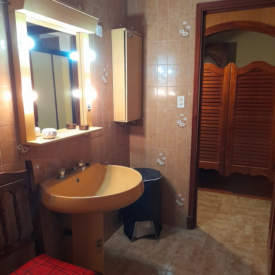 CHALET EN BARRIO COSTA DEL SOL MAR CHIQUITA