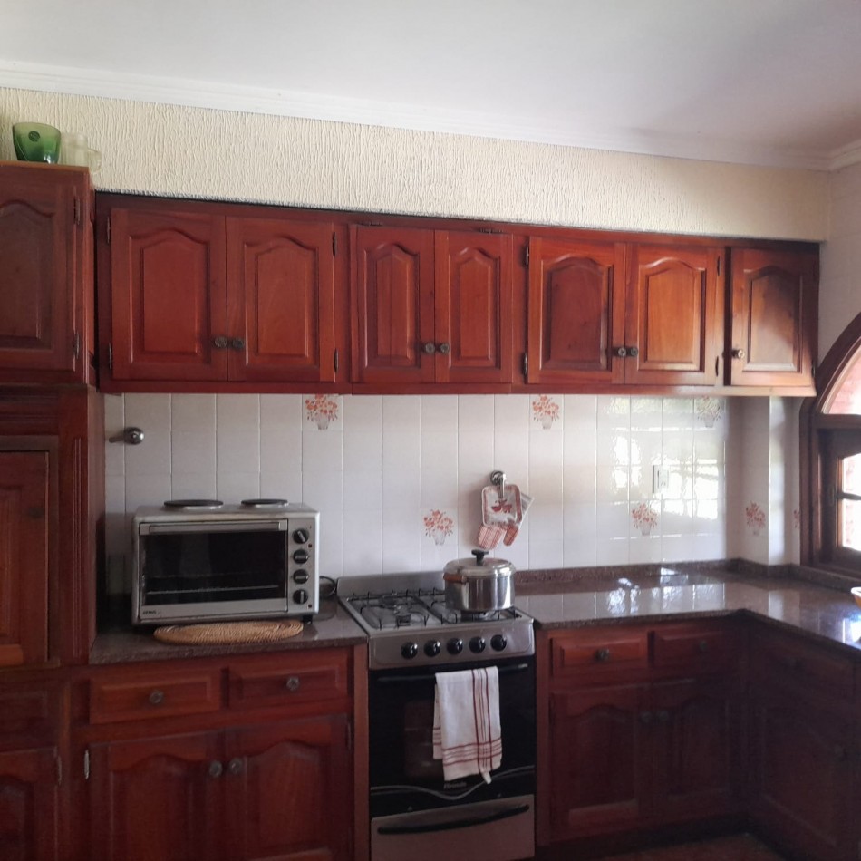 CHALET EN BARRIO COSTA DEL SOL MAR CHIQUITA